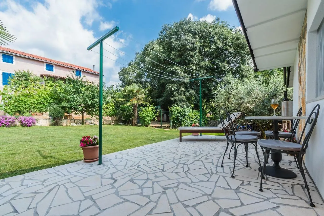 Apartment Marija Vižinada